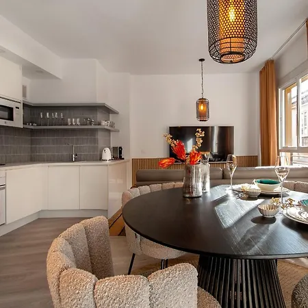 The One Apartment